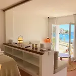 Apartman Beachfront In Center