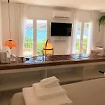 Apartman Beachfront In Center