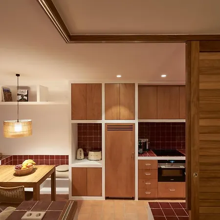 Beachfront In Center