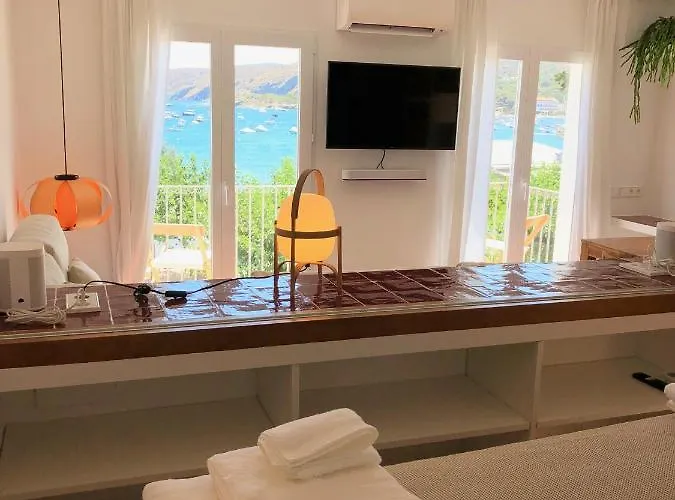 Daire Beachfront In Center