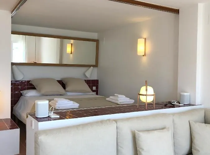 Beachfront In Center Daire *
